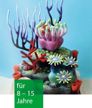 Eine bunte Unterwasserwelt mit Korallen aus Filz